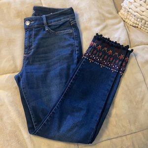Embellished skinny jeans